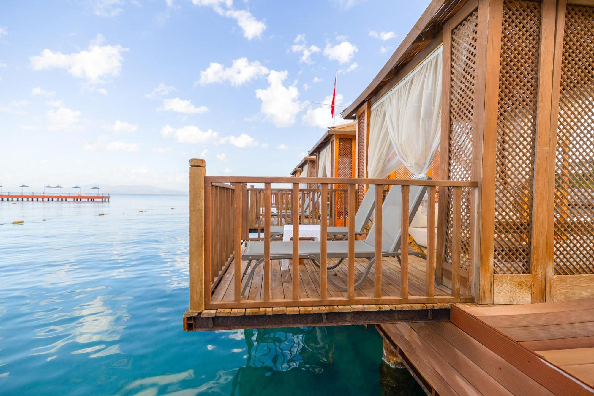 Infinity By Yelken Aquapark&Resorts คูซาดาซี ภายนอก รูปภาพ