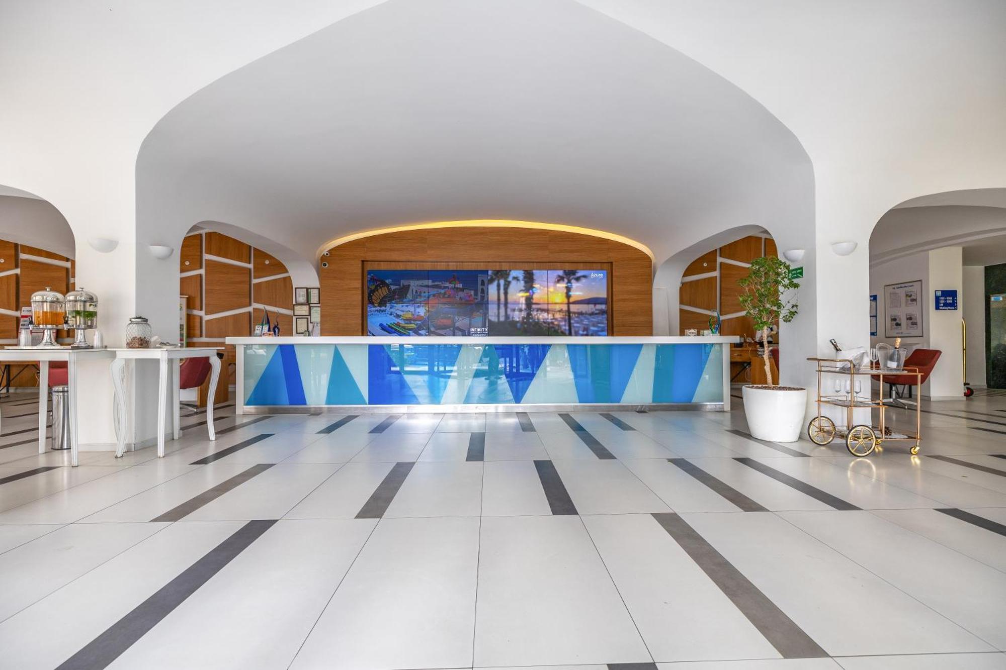 Infinity By Yelken Aquapark&Resorts คูซาดาซี ภายนอก รูปภาพ
